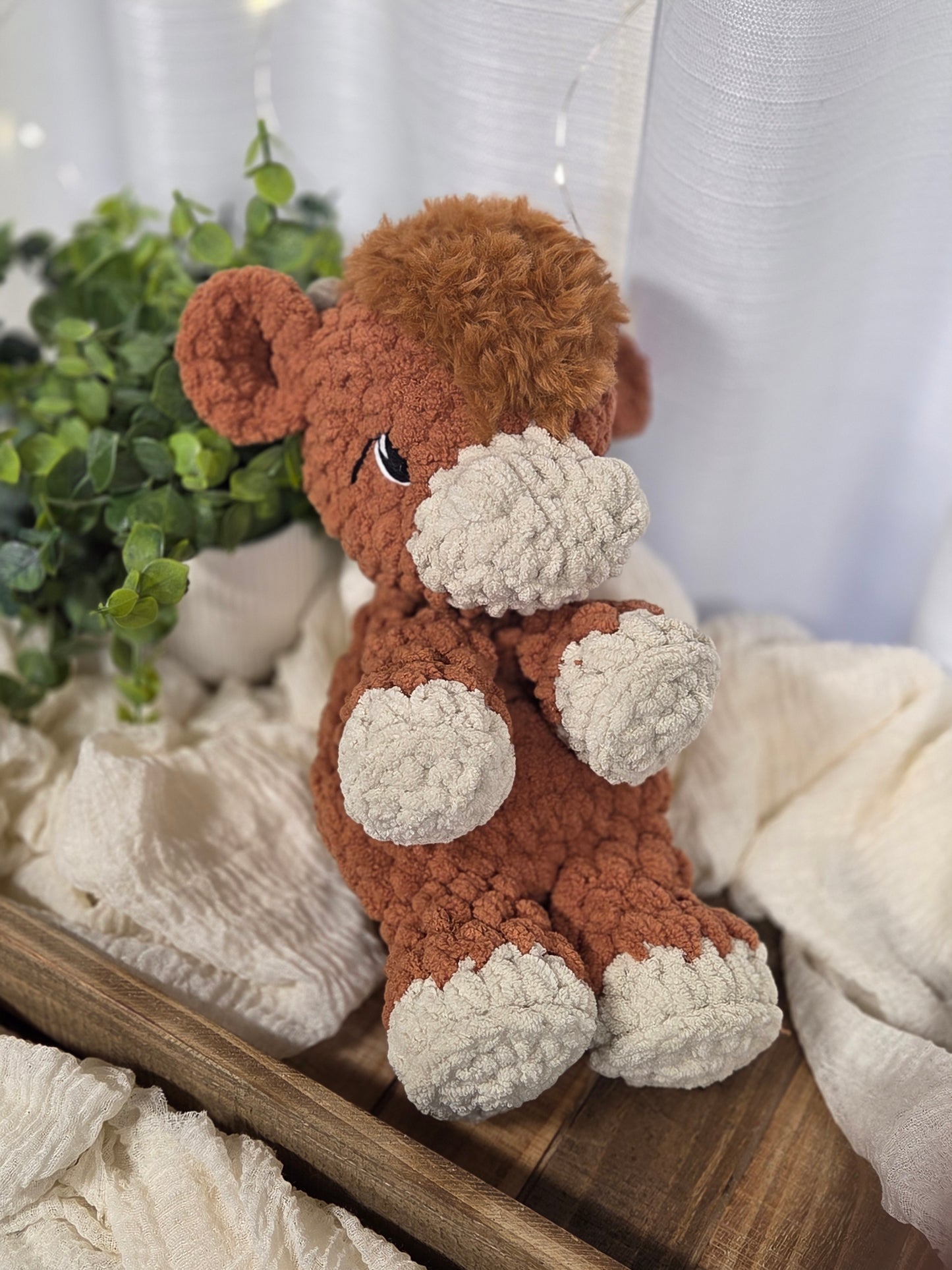 Highland Cow Snuggler
