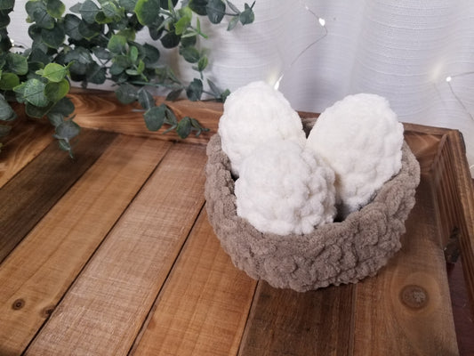 Nest with Eggs
