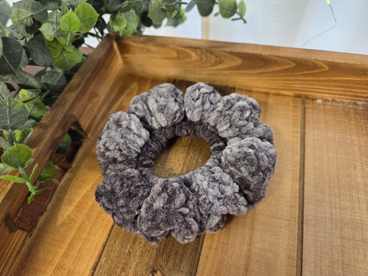 Velvet Scrunchie (Smoky Gray/Variegated)