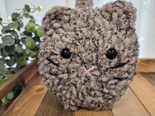 Gray Tweed Loaf Cat